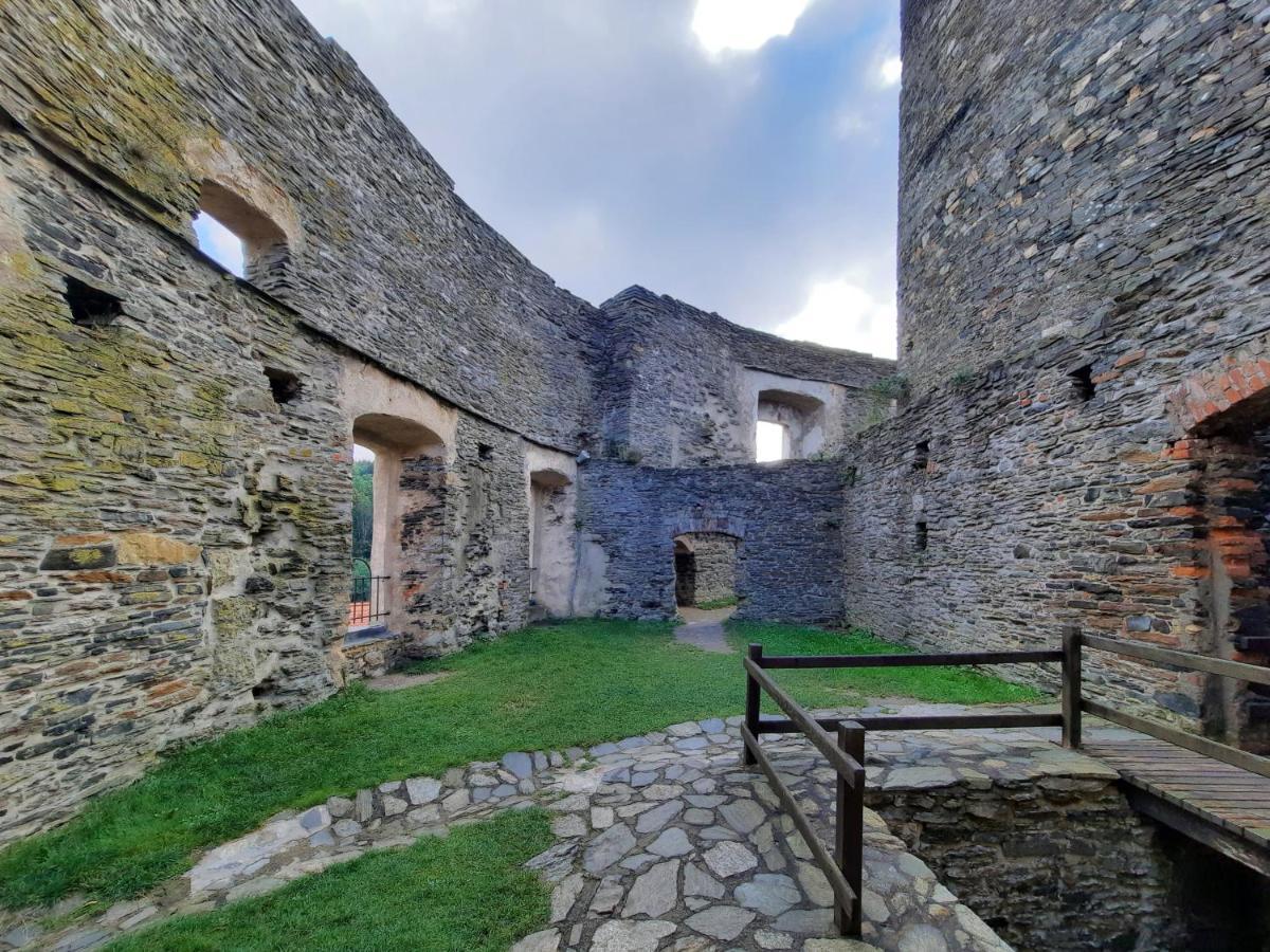 Penzion Hradu Svojanov Svojanov  ภายนอก รูปภาพ