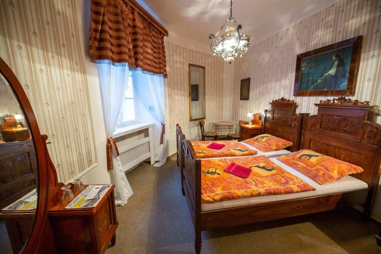 Penzion Hradu Svojanov Svojanov  ภายนอก รูปภาพ